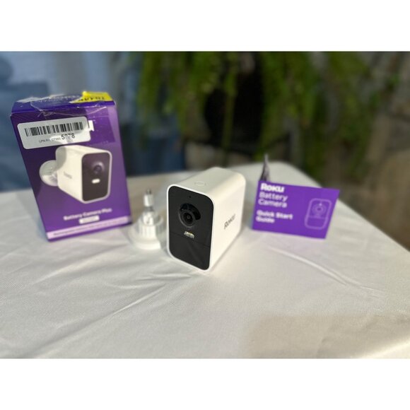 Roku Battery Camera Plus HD Video Wi-Fi Home Security Google Home & Alexa - Picture 1 of 7